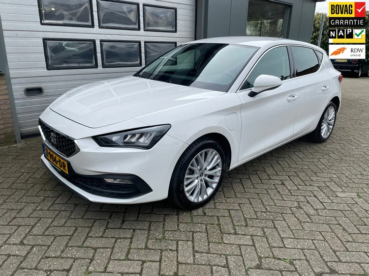 SEAT Leon (2021) — foto 1