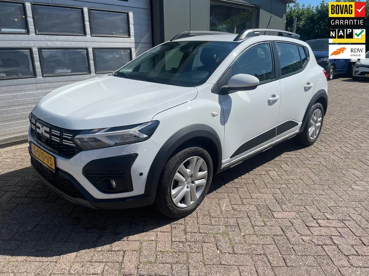 Dacia Sandero Stepway (2024) — foto 1