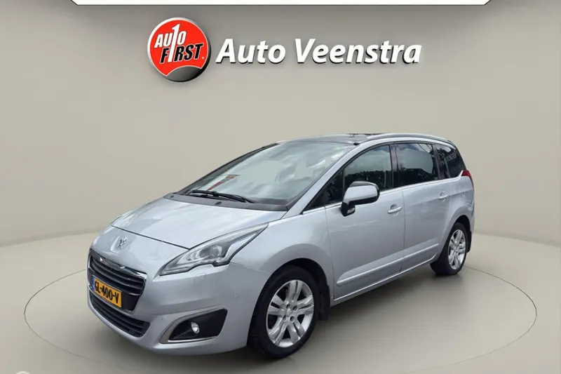 Peugeot 5008 (2015)