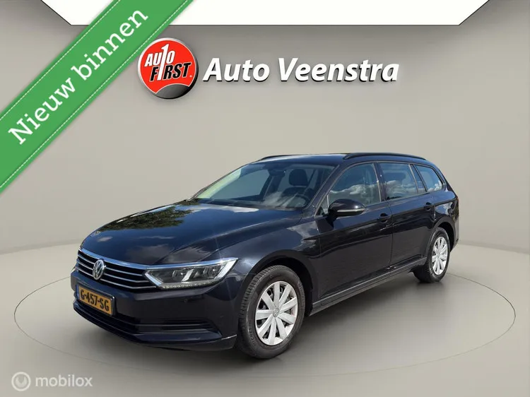 Volkswagen Passat (2016) — foto 1