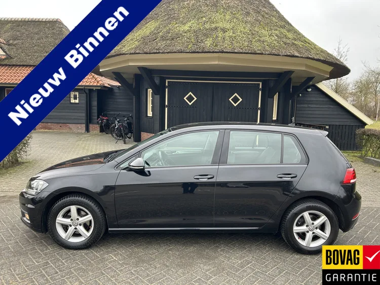 Volkswagen Golf (2017) — foto 1
