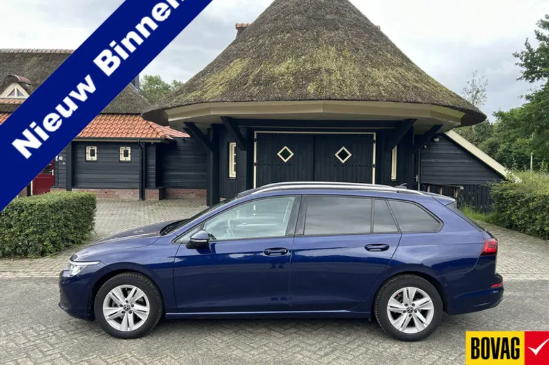 Volkswagen Golf (2021)