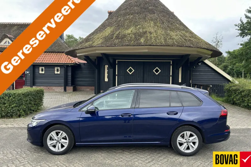 Volkswagen Golf (2021)