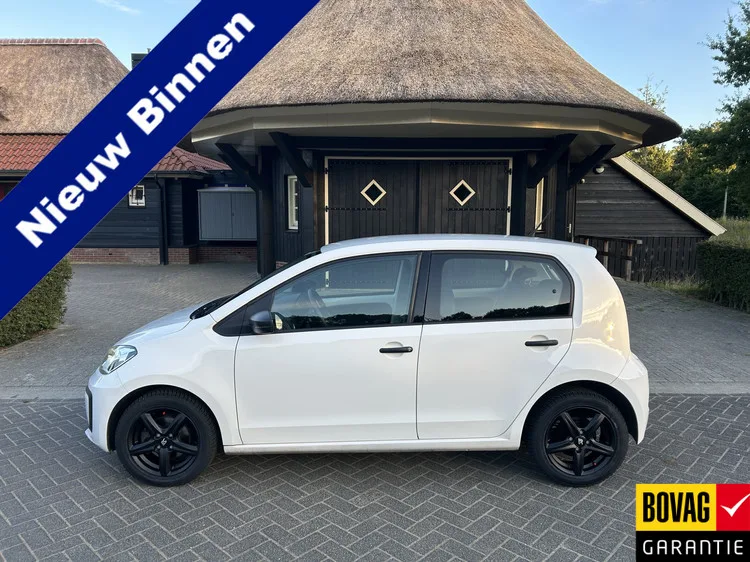 Volkswagen Up! (2019) — foto 1
