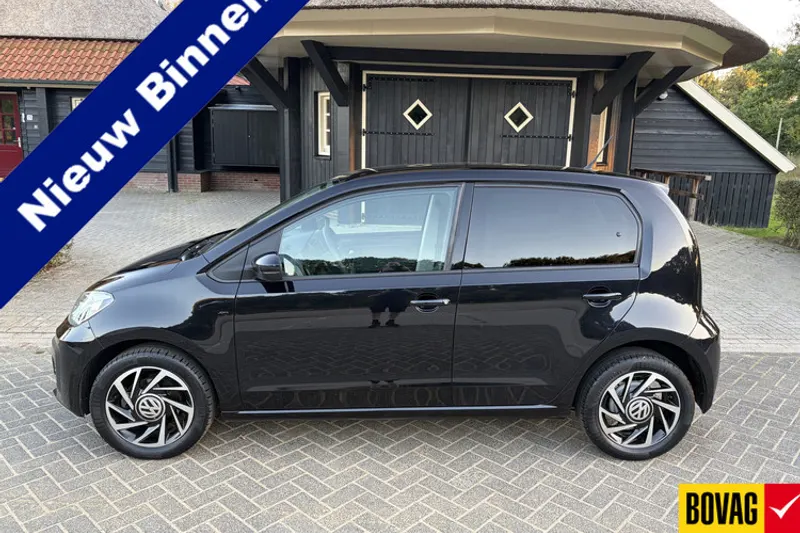 Volkswagen Up! (2018)