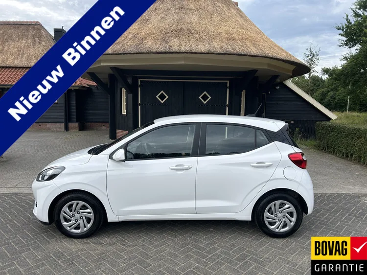 Hyundai i10 (2022) — foto 1