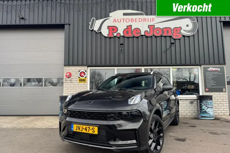 Lynk & Co 01 (2024)