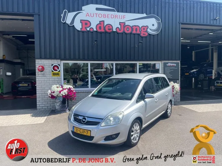Opel Zafira (2008) — foto 1