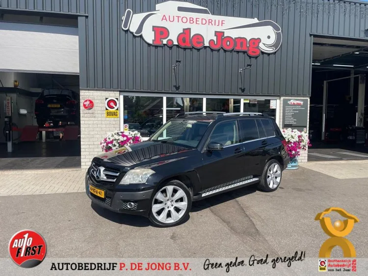 Mercedes-Benz GLK (2009) — foto 1