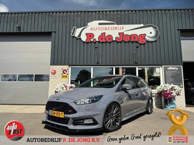 Ford Focus (2015) — foto 1