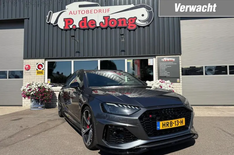 Audi RS4 (2020)