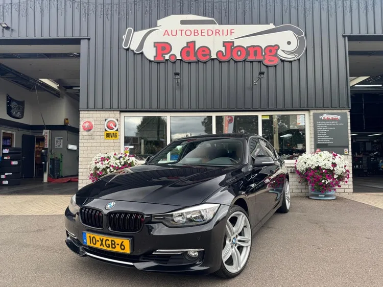 BMW 3-Serie (2012) — foto 1