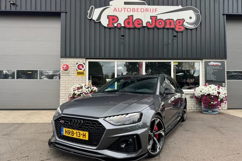 Audi RS4 (2020)