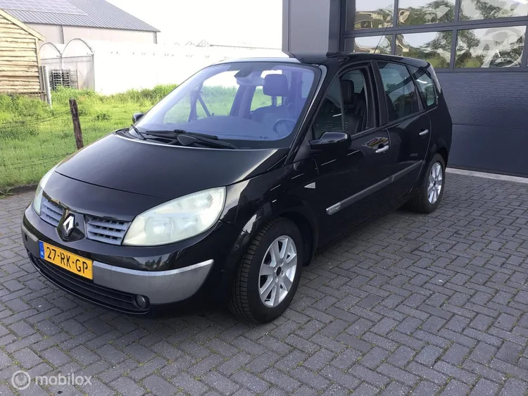Renault Grand Scenic (2005) — foto 1