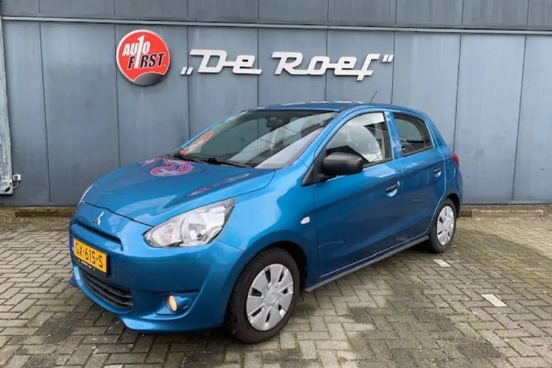 Mitsubishi Space Star (2014)