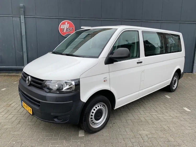 Volkswagen Transporter (2018) — foto 1