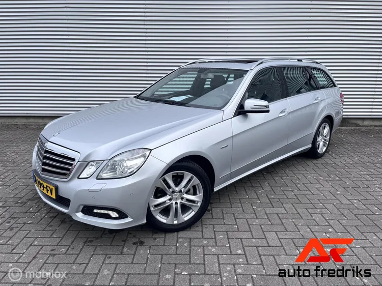 Mercedes-Benz E-Klasse (2010) — foto 1