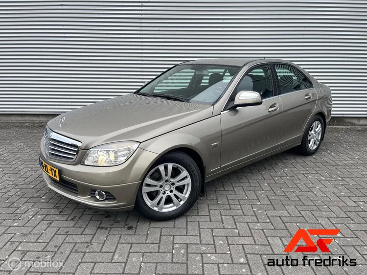 Mercedes-Benz C-Klasse (2008) — foto 1