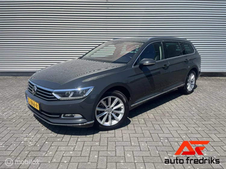 Volkswagen Passat (2019) — foto 1