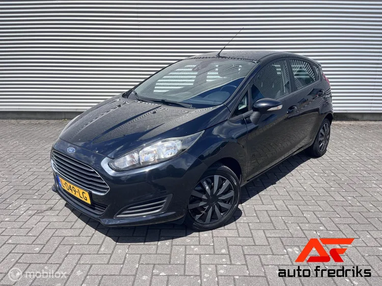 Ford Fiesta (2013) — foto 1