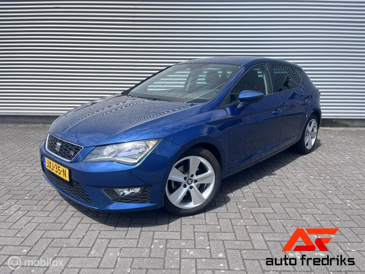 SEAT Leon (2014) — foto 1