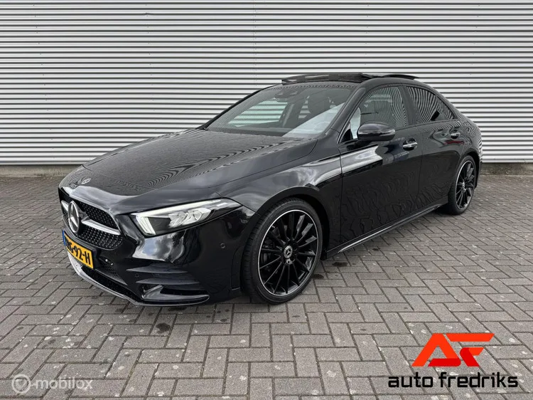 Mercedes-Benz A-Klasse (2020) — foto 1