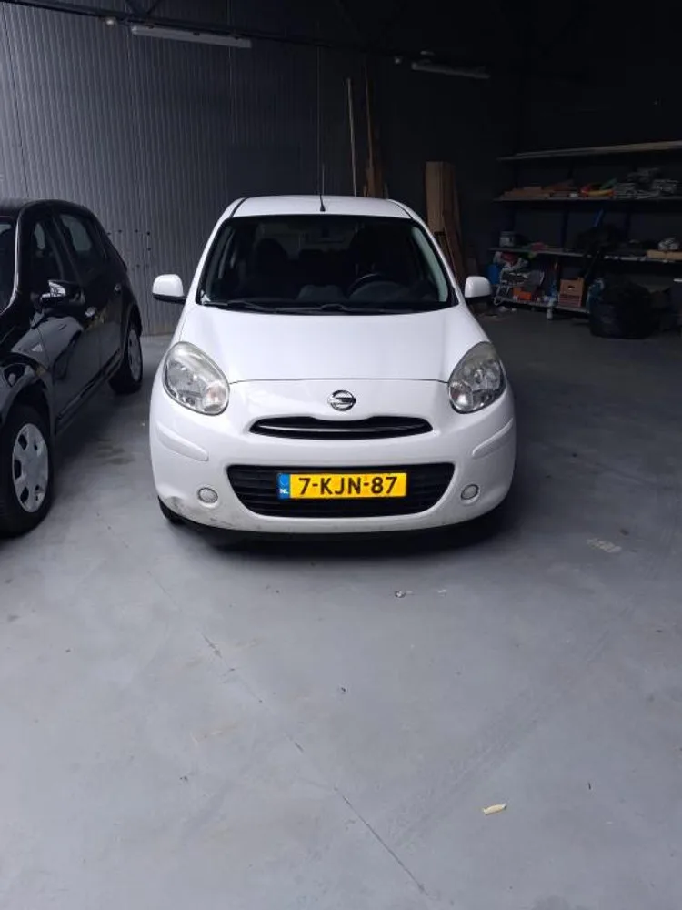 Nissan Micra (2013) — foto 1