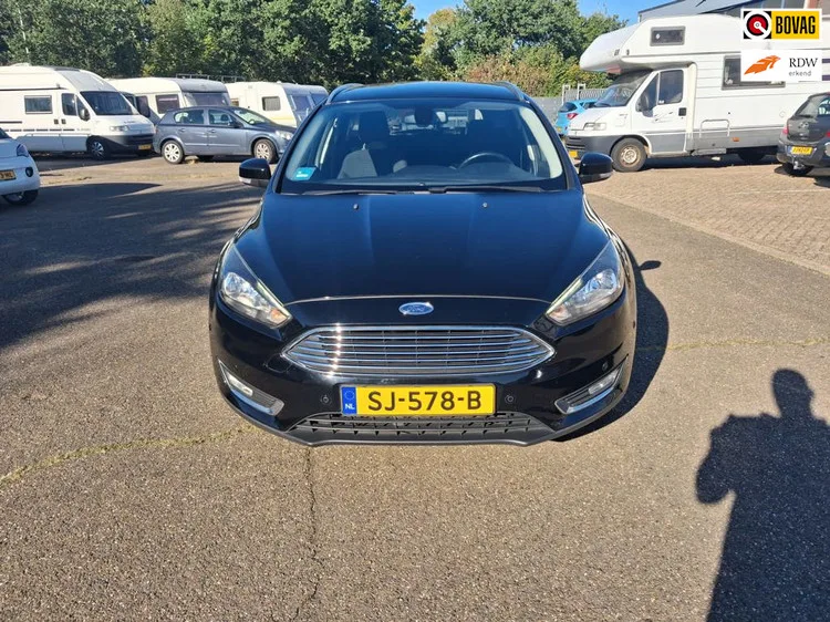 Ford Focus (2016) — foto 1