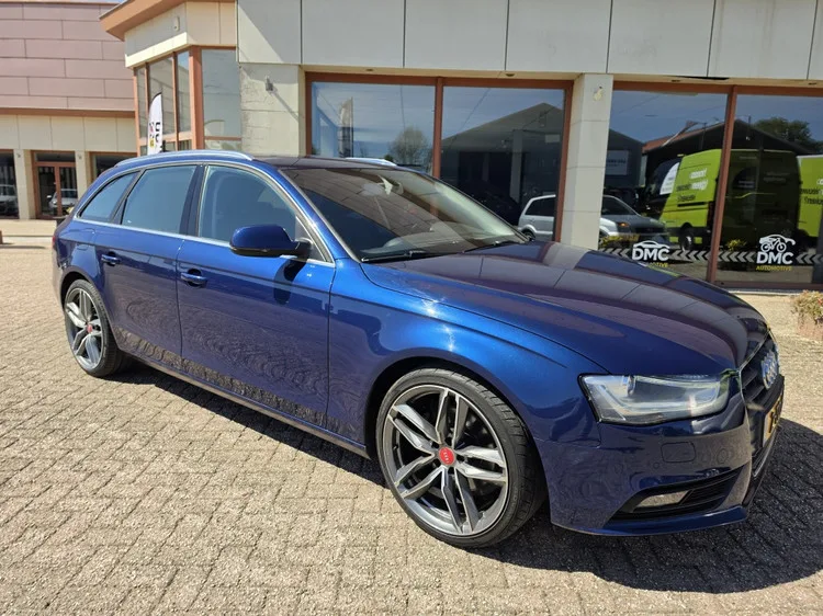 Audi A4 (2014) — foto 1