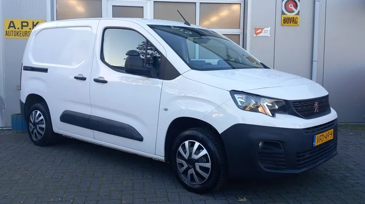 Peugeot Partner (2020) — foto 1