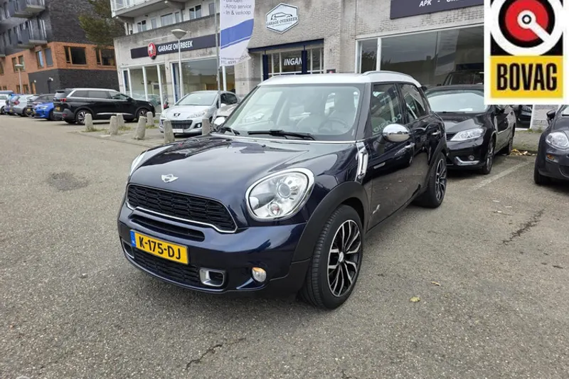 MINI Countryman (2011)
