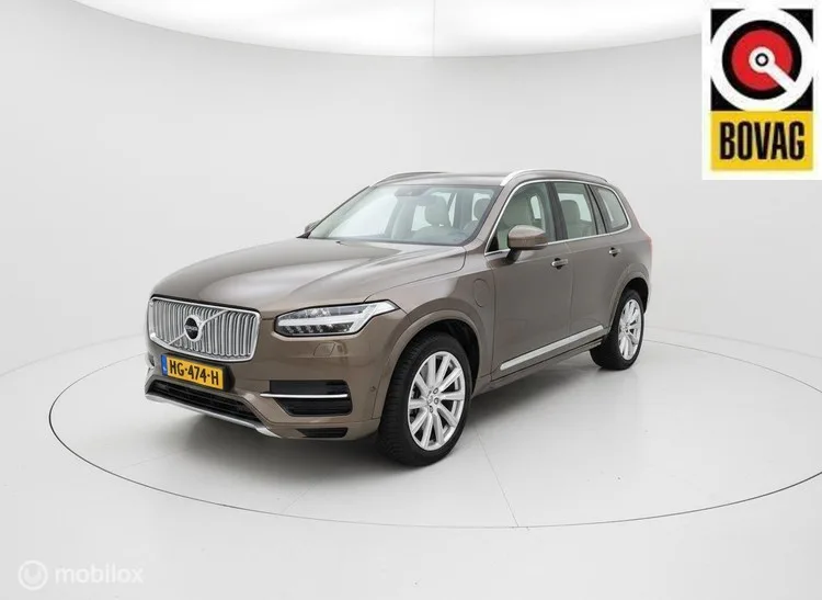 Volvo XC90 (2015) — foto 1
