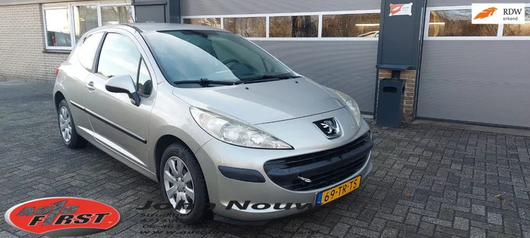 Peugeot 207 (2006) — foto 1
