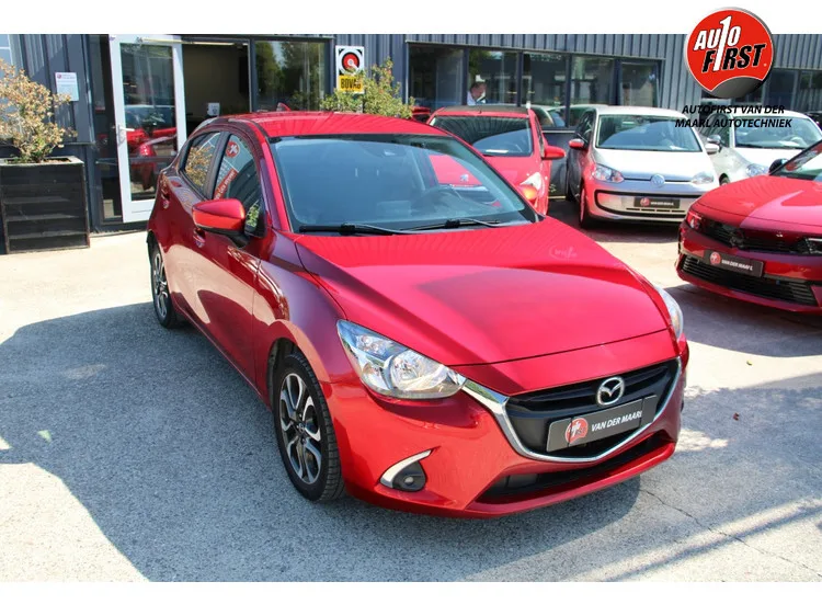 Mazda 2 (2019) — foto 1