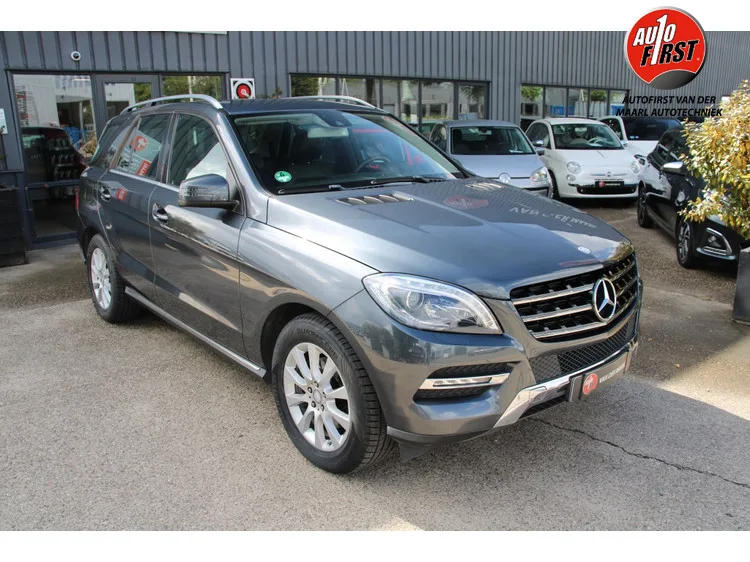 Mercedes-Benz ML-Klasse (2015) — foto 1