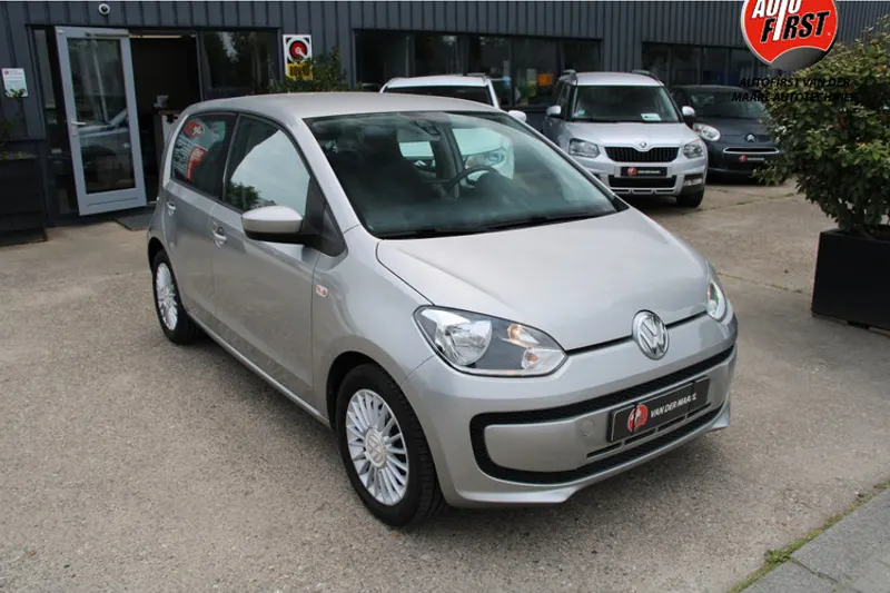 Volkswagen Up! (2015)