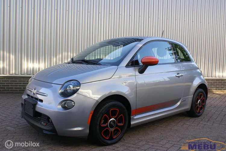 Fiat 500e (2015) — foto 1