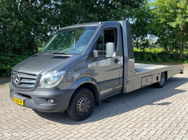 Mercedes-Benz Sprinter (2015) — foto 1