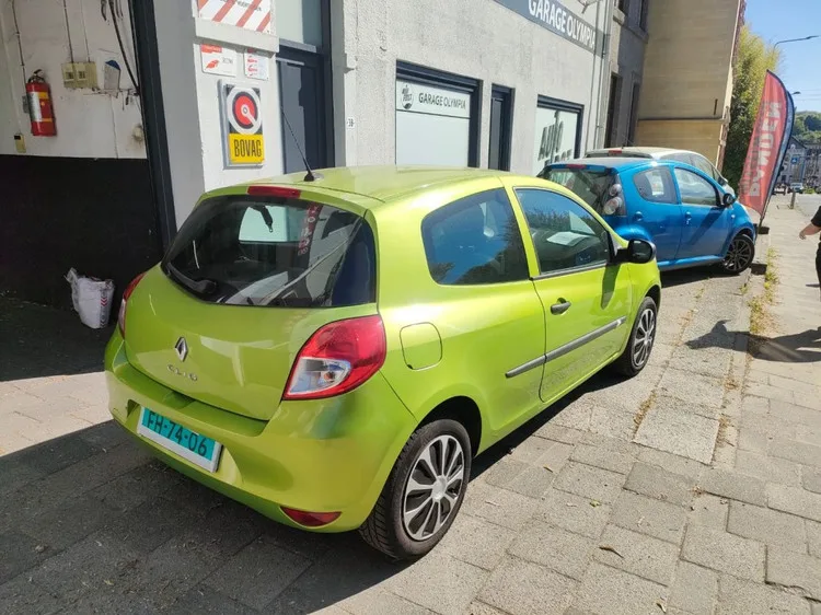 Renault Clio (2010) — foto 1