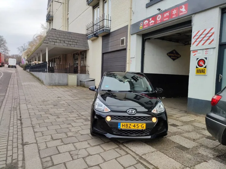 Hyundai i10 (2018) — foto 1