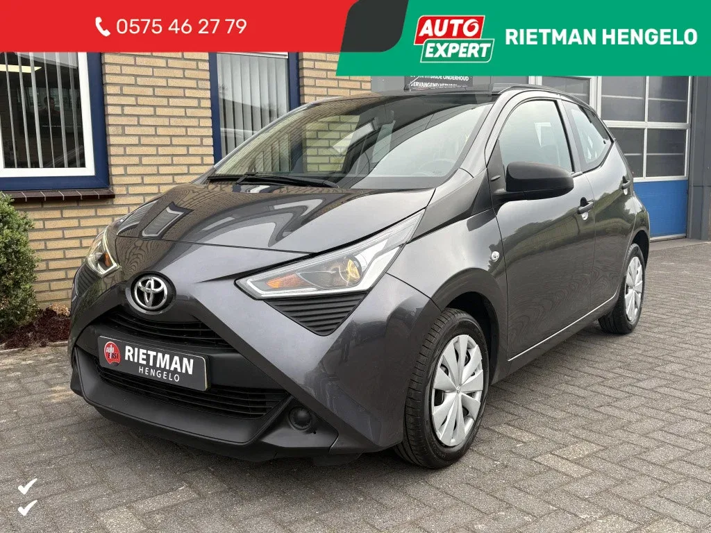 Toyota Aygo (2022) — foto 1