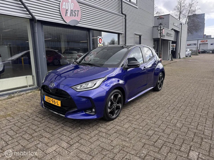 Toyota Yaris (2025) — foto 1