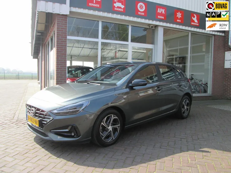 Hyundai i30 (2021) — foto 1