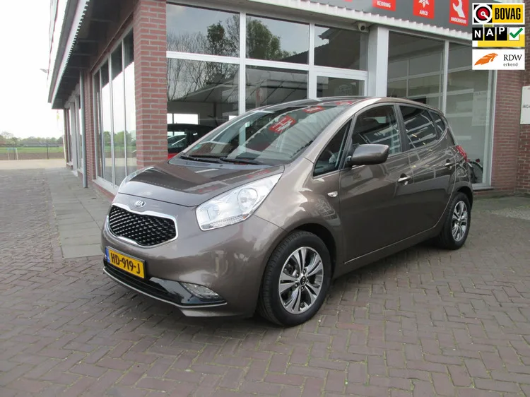 Kia Venga (2015) — foto 1