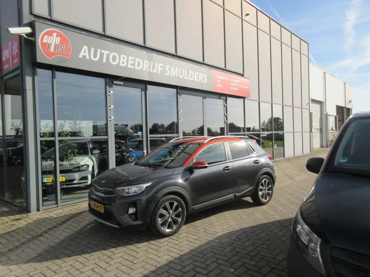Kia Stonic (2019) — foto 1