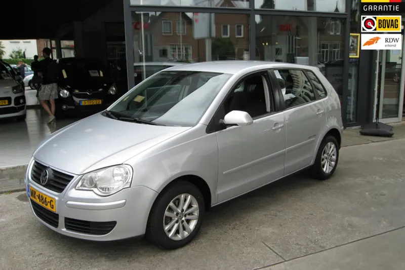 Volkswagen Polo (2008)
