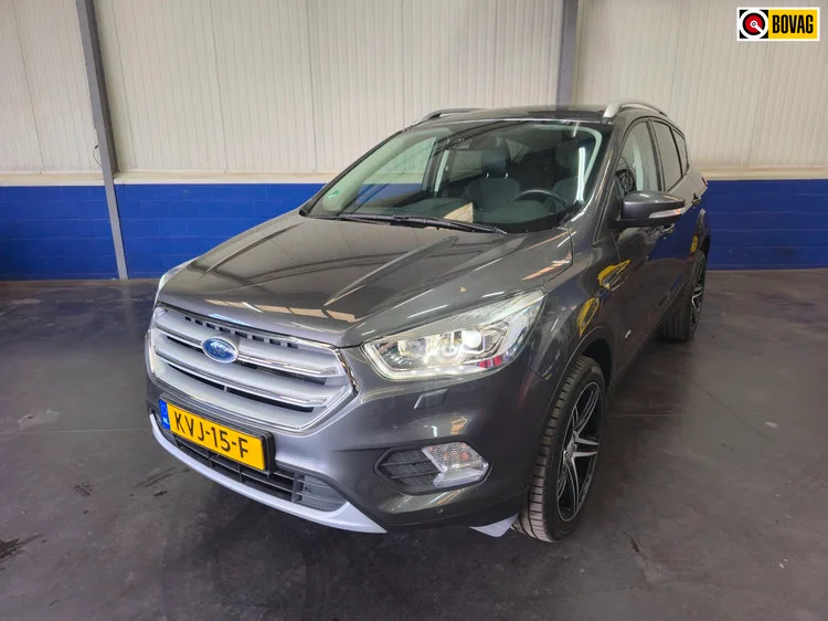 Ford Kuga (2018) — foto 1