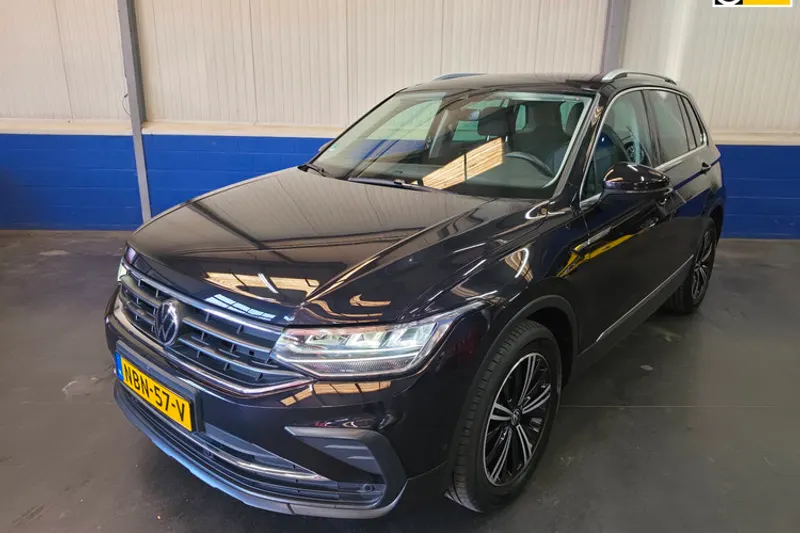 Volkswagen Tiguan (2023)