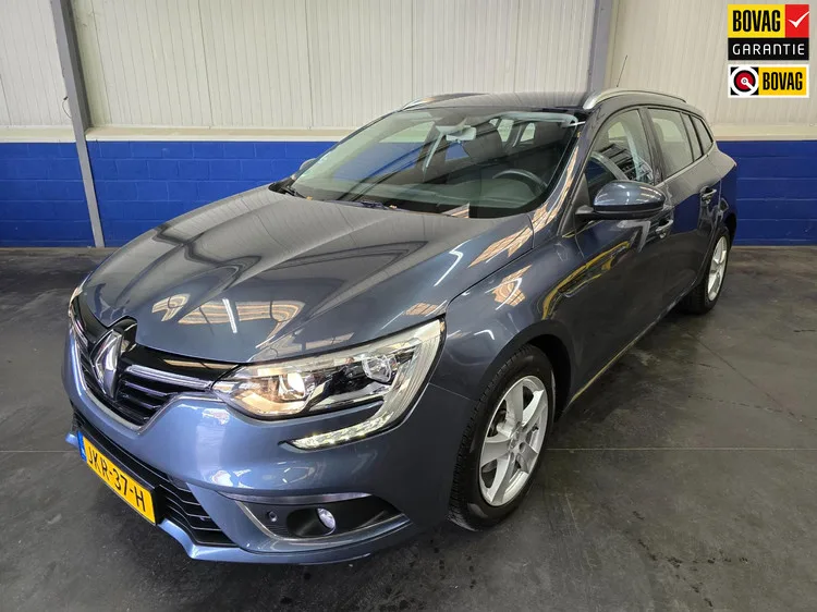 Renault Mégane (2018) — foto 1