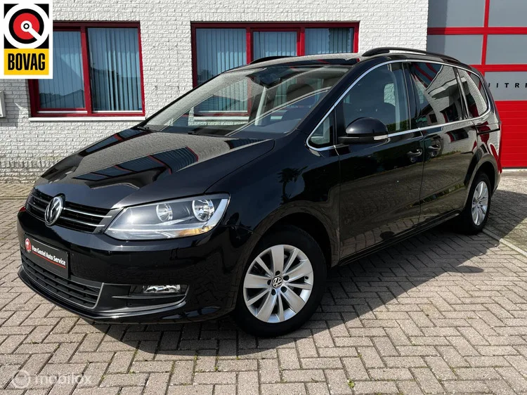 Volkswagen Sharan (2018) — foto 1